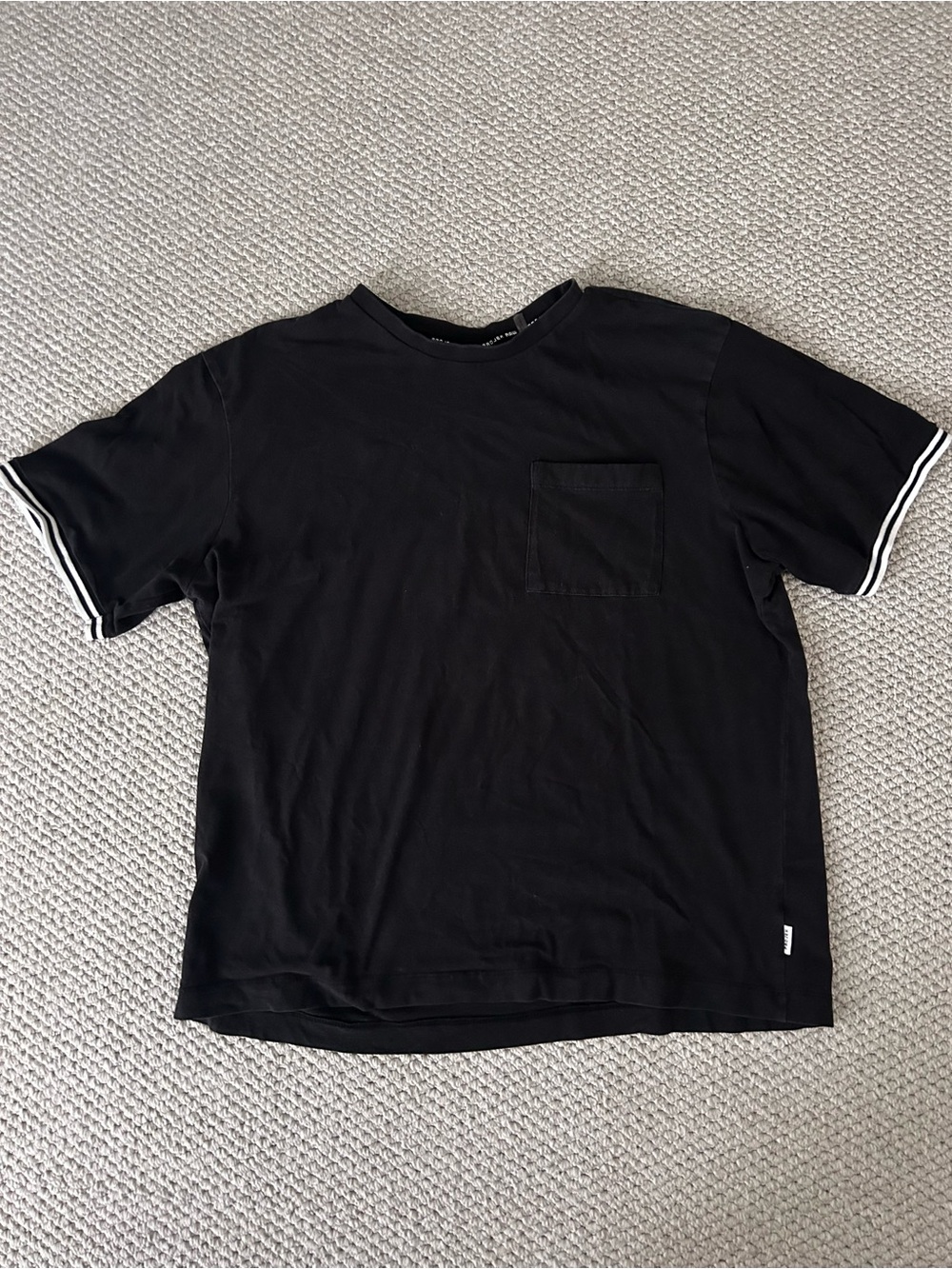Men's Black Short-Sleeve Pocket Tee with Contrast Sleeve Trim